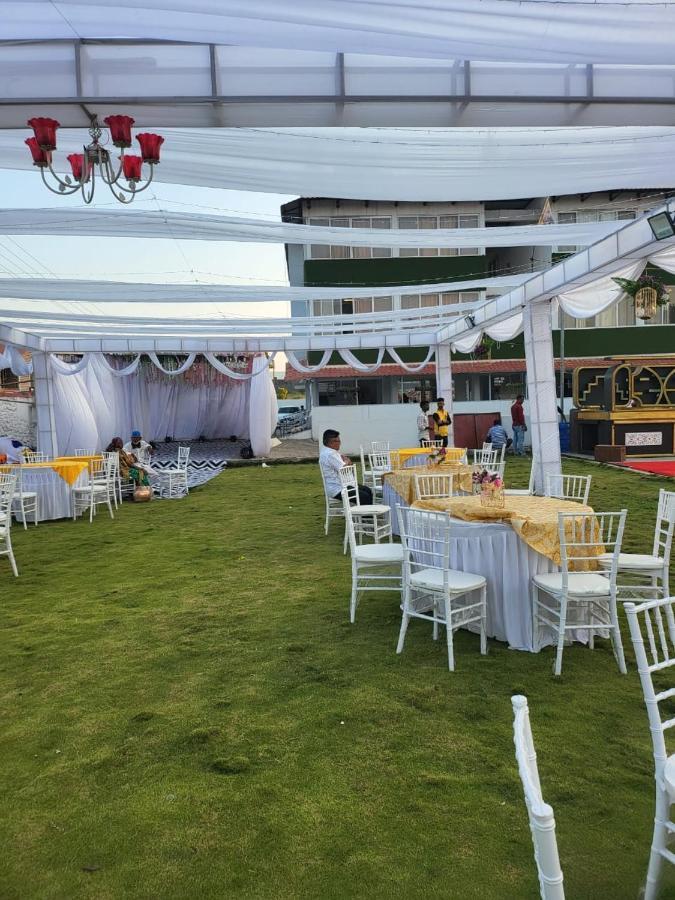 Pune Wtc Eon Destination Weddings Kharadi Exterior photo